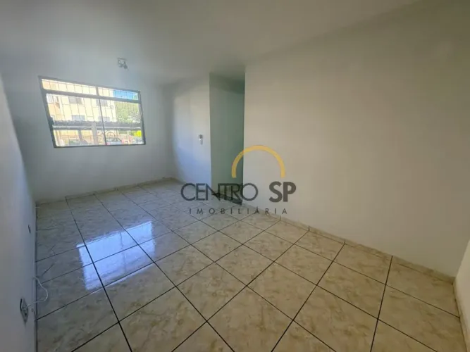 Apartamento para aluguel com 65 m² e 3 quartos em Jardim Marambá, Bauru - SP