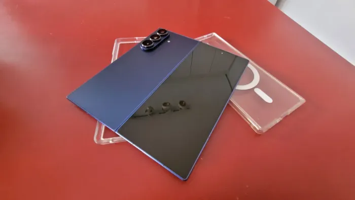 Galaxy Z Fold 7, 512 GB e 16 RAM câmera 200 mega pixels