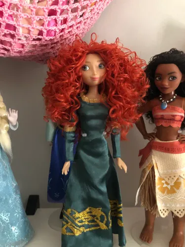 Boneca Princesa Merida Disney