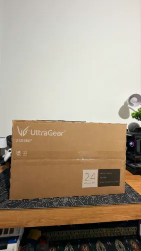 Monitor LG ULTRAGEAR 24 180hz IPS