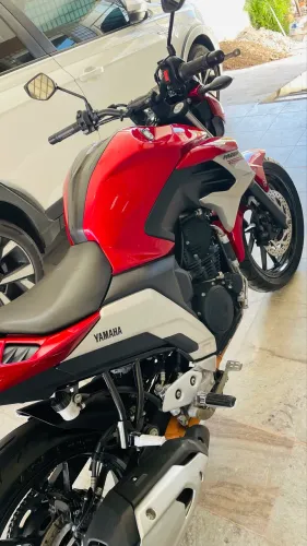 VENDO MOTO BARATO