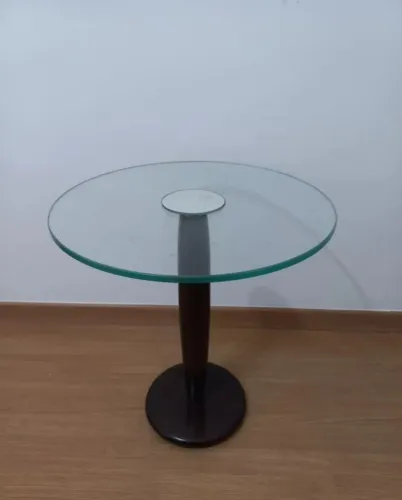 (entrego!) Mesa de canto redonda com tampo de vidro da TOK STOK