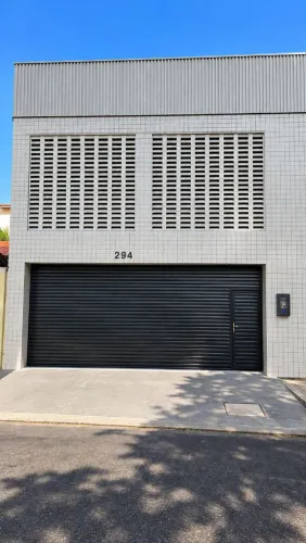 ALUGO GALPÃO 270m²