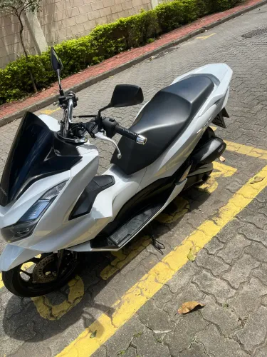 Pcx 2025