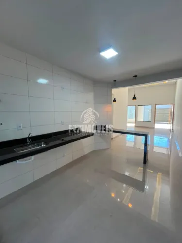 Casa Nova com 3 Quartos | Próxima à UFG e Passeio das Águas - Setor Alice Barbosa - Goiâni