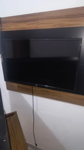 TV HQ 32 POLEGADAS