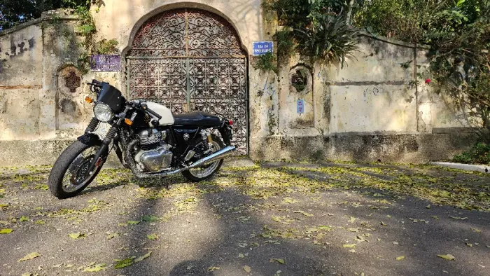 ROYAL ENFIELD CONTINENTAL GT 650 22/23 - 9.600 KM