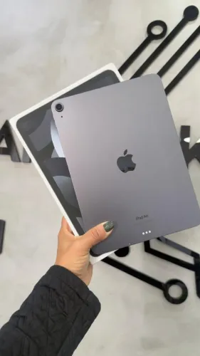 iPad Air M1 5°ger Space Gray 64GB (Nota e 3 meses de garantia)