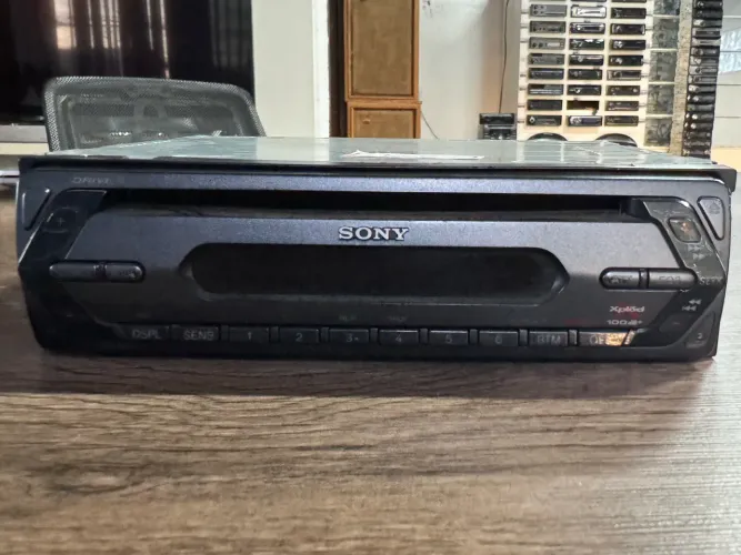 Trazeira Sony com a frente para retirada de peças parte interna completa 