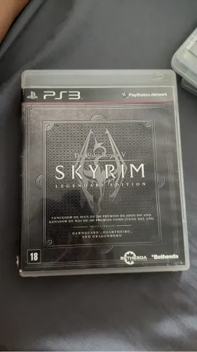 Jogo PS3 Skyrim