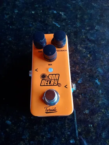 Pedal de guitarra AnaDelay