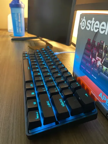SteelSeries Apex Pro Mini Teclado Magnético com Hall Effect