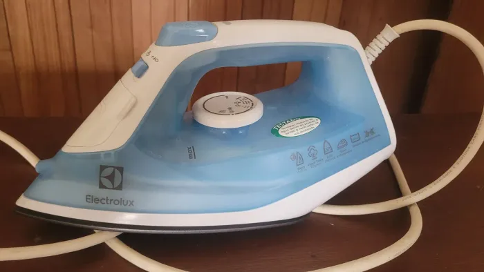 Ferro de passar Electrolux SIE60