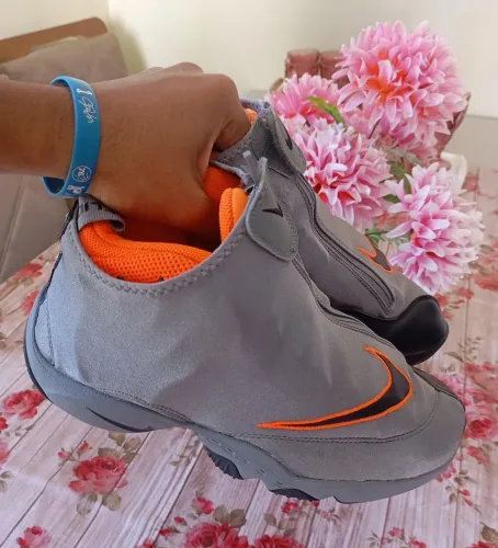 Nike Air Zoom Flight Glove "Oregon"<br><br>Em perfeito estado<br>Tam 42<br>R$ 650