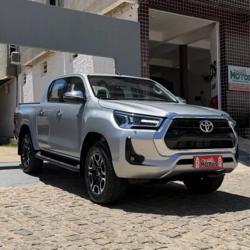 Toyota Hilux CD SRV 4X4 2.8 TDI Diesel Aut. 2025