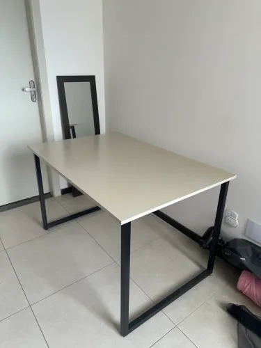 Mesa para escritório ou jantar