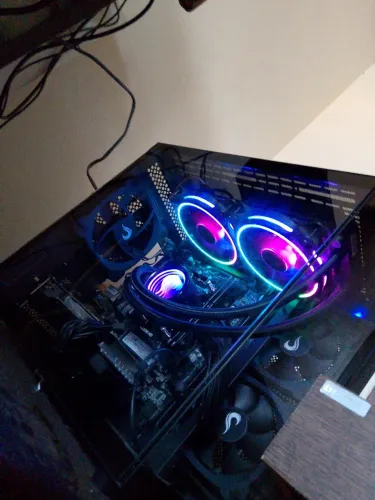 Pc Gamer Ryzen 5 + RX 580 + 16GB Ram
