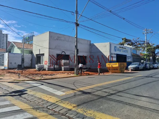 Barracão para alugar no Centro de Bauru com 288 m²