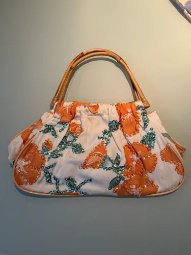 Bolsa com paetê