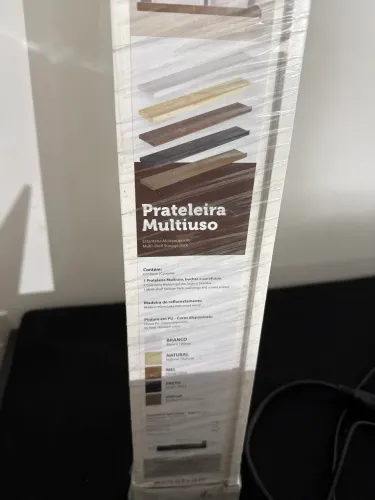 Prateleira multiuso