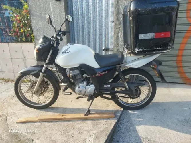 Moto cg cargo único dono