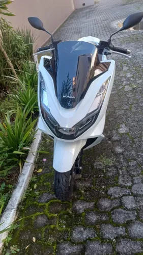 Impecável PCX 160 DLX - 4.000Kms 2024