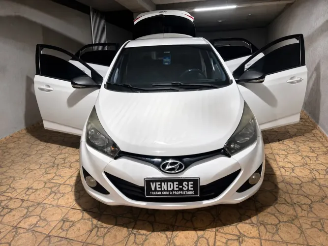 Hyundai HB20 C.style/c.plus 1.6 Flex 16V Aut. 2013