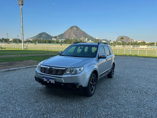 Subaru Forester 2.0/2.0 S 4X4 Aut. 2009
