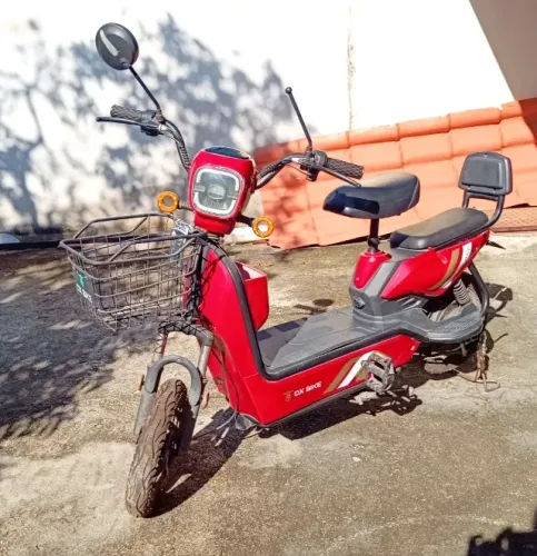 DX Bike Elétrica Vermelha | 45km de Autonomia | Excelente estado