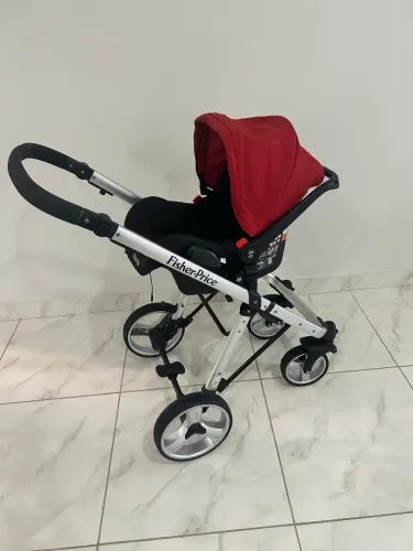 Bebê conforto com base e carrinho