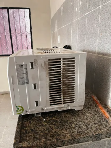Ar-Condicionado de Janela PSG 10.000 BTUs 127V - Funcionando Perfeitamente