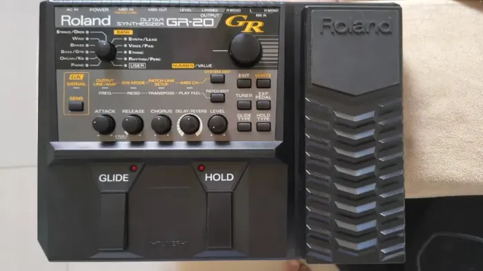Pedaleira Roland Synthetiser Gr20 +cabo 13 Pinos(conservada)