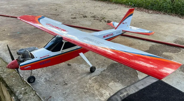Aeromodelo Treinador Avistar Elite .46 (Great Planes)