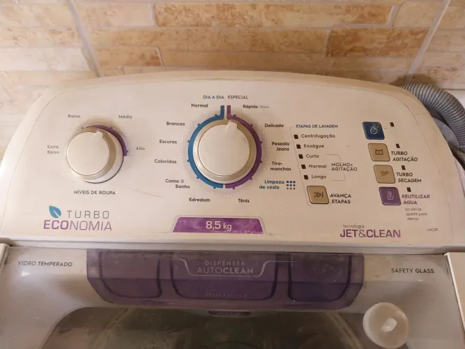 Máquina de lavar roupas 8,5 kg eletrolux
