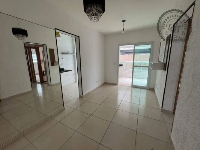 Apartamento na Cidade Ocian, Praia Grande - SP