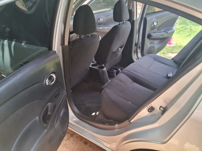 Nissan Versa SL 1.6 16V Flex Fuel 4P Mec. 2014
