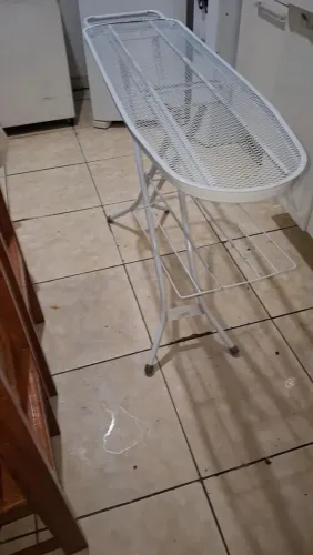 TÁBUA DE PASSAR ROUPA