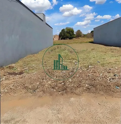 Lote / Terreno em Centro - Saltinho