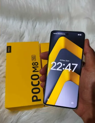 Poco M8 256gb e 8 de ram completo novinho sem detalhe nenhum