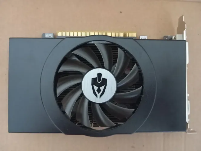 Placa de Vídeo GeForce GT 730 4 GB DDR3