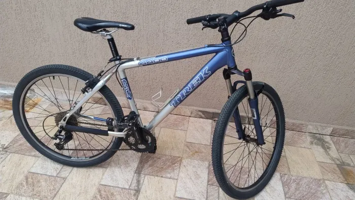 Bicicleta Trek 4400