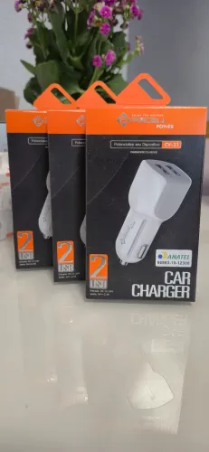 Celular: vendo 43 itens variados para celular, com saídas micro USB, tipo C e Lightning