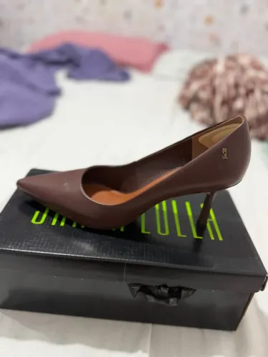 Scarpin santa Lolla marrom 36