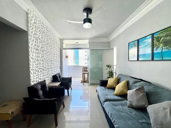Apartamento reformado à Venda na Pitangueiras no Guarujá | QVista Inteligência Imobiliária