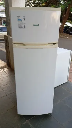 Cônsul degelo 334 litros
