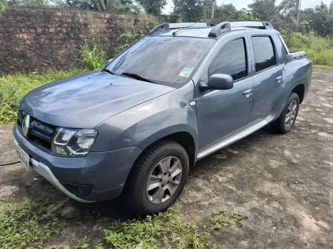 Renault Duster Oroch Dyna. 2.0 Hi-flex 16V Mec. 2016