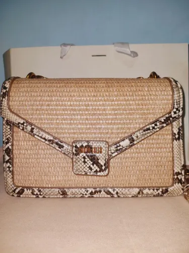 Bolsa Estampa Animal Print Cobra Bege Alça Transversal