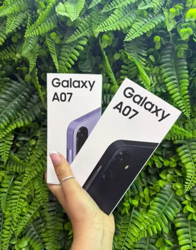 GALAXY A07 4G 128GB 4RAM PRETO/VIOLETA R$ 799,00 A VISTA