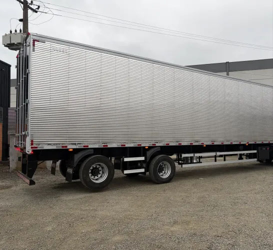 Carreta Baú 2 eixos 30 Pallet Nostra 0km