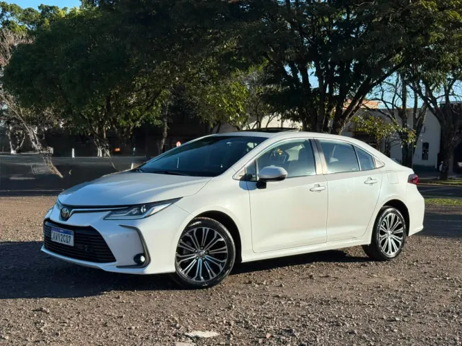 Toyota Corolla Altis 2.0 Flex 16V Aut. 2023